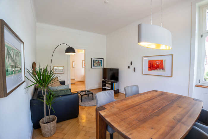 Altbau-Apartment St. Alban-Rheinweg